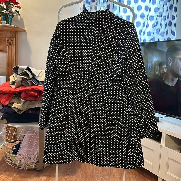 Size Medium Style & Co. black and white polka dot coat. - Picture 4 of 5